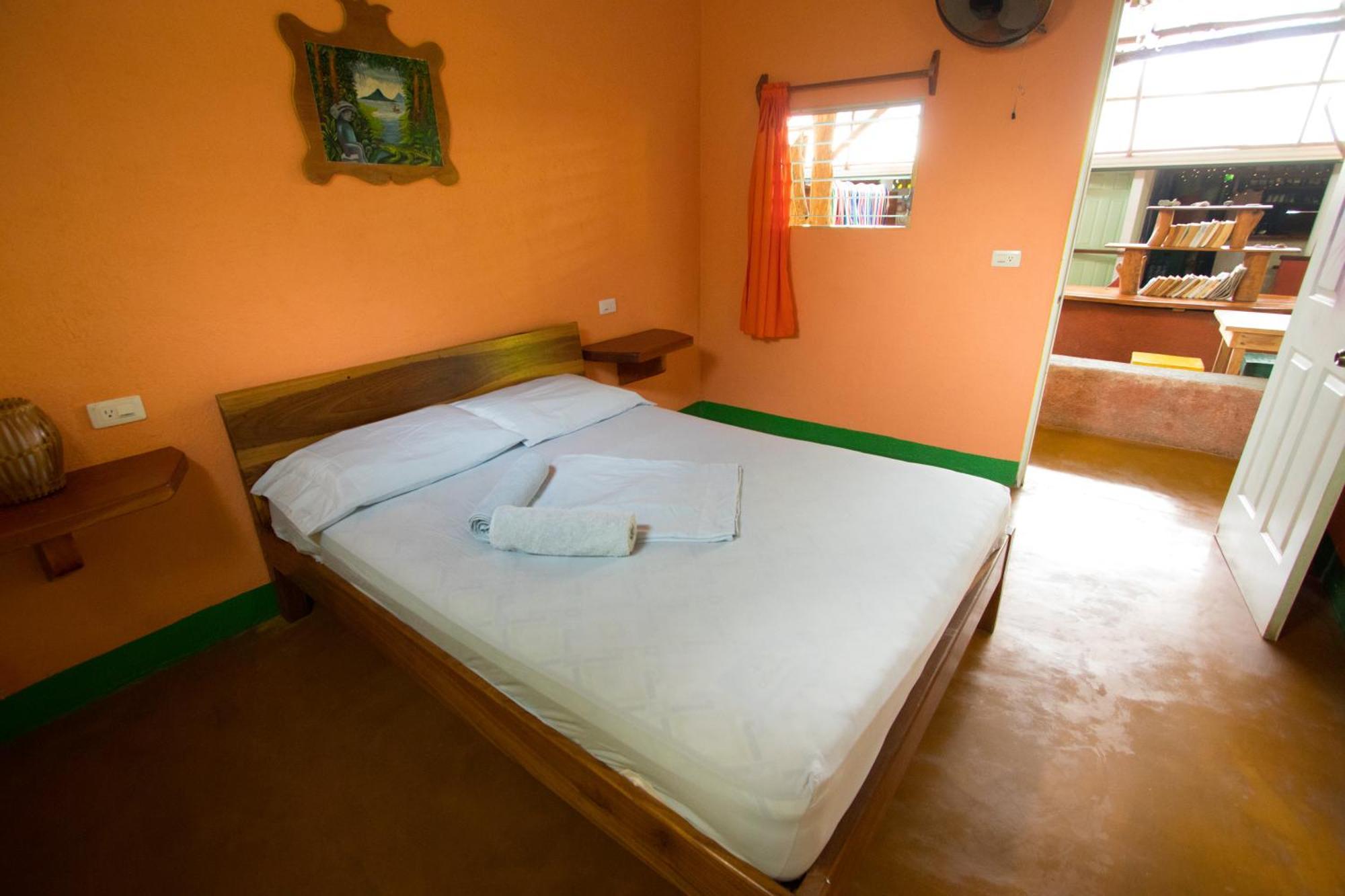 Hostel Life Is Good Moyogalpa Exterior foto